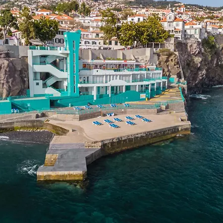 Barreirinha Floor By Hr Madeira *