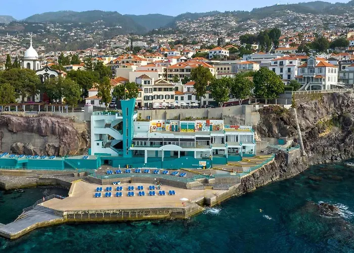 Barreirinha Floor By Madeira *